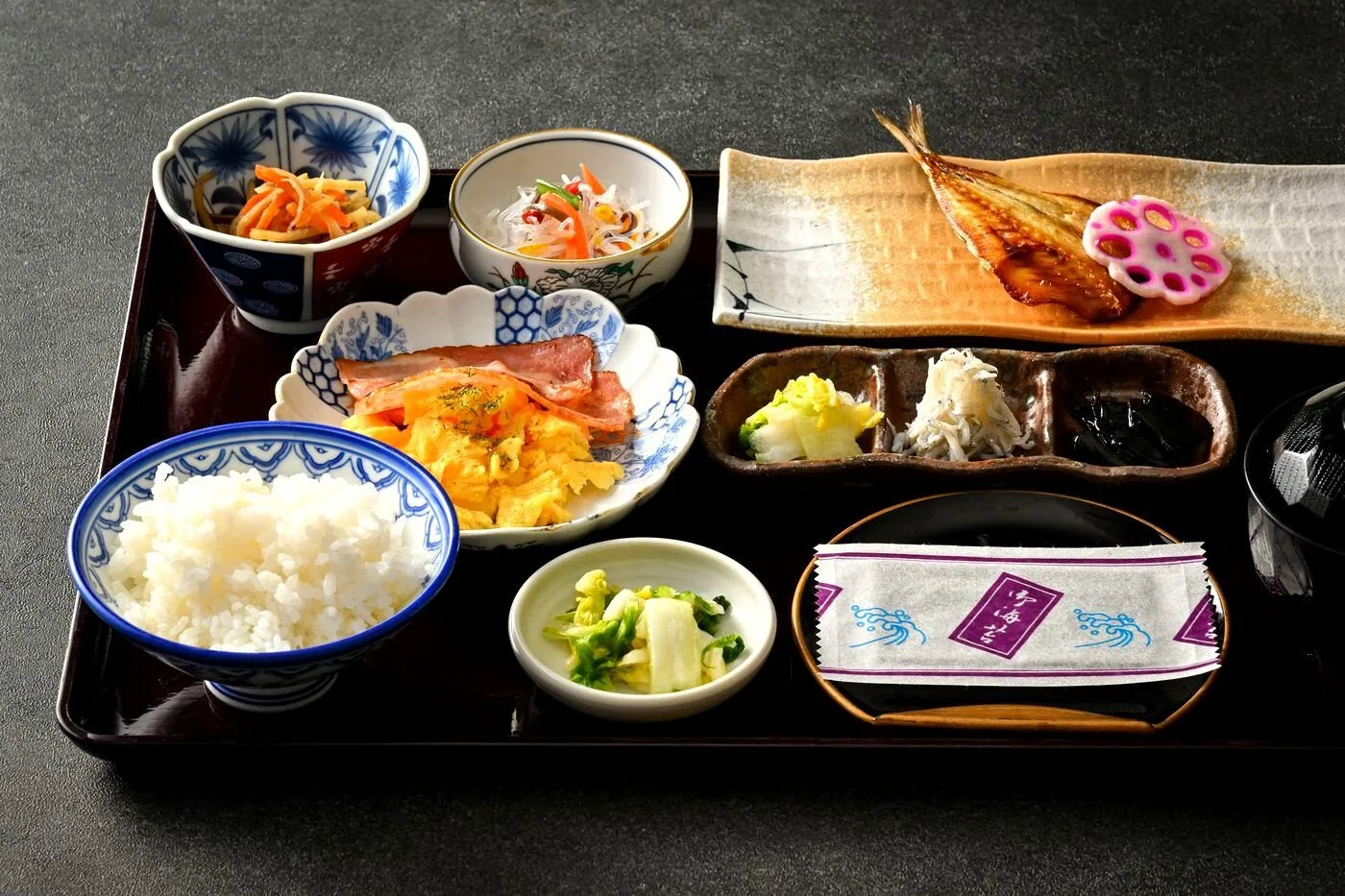 お食事（朝食例）